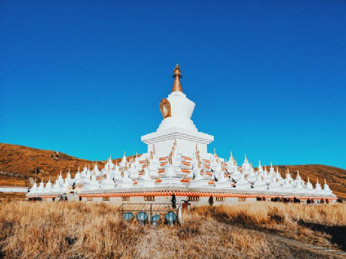 TOUR TRUNG QUỐC: THÀNH ĐÔ – ĐẠO THÀNH – ÁI ĐINH