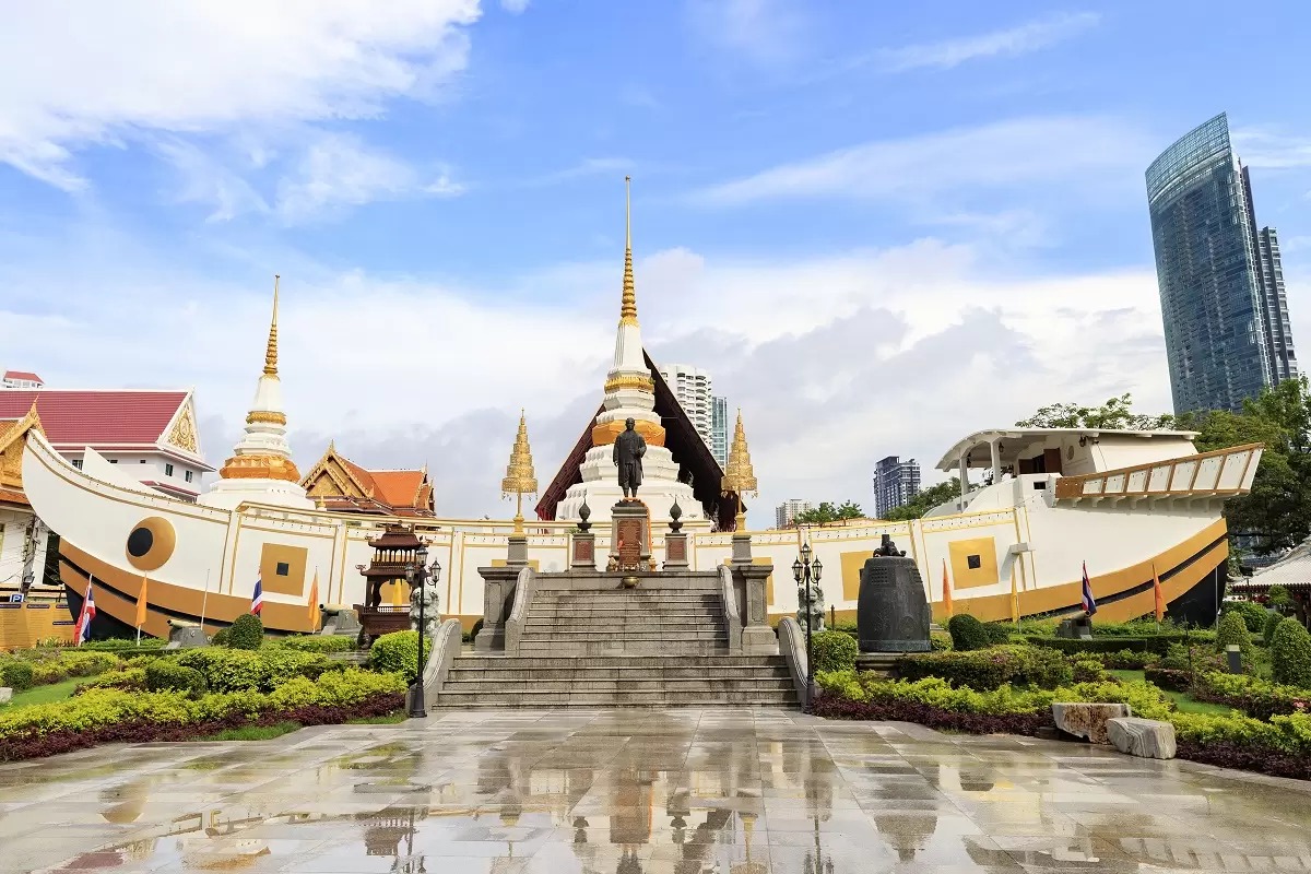 THÁI LAN – VƯƠNG QUỐC CỦA NHỮNG NỤ CƯỜI