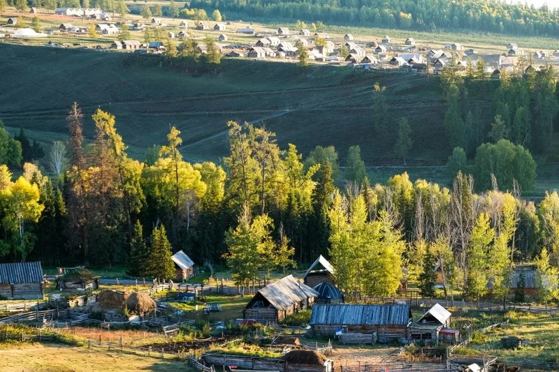 KHÁM PHÁ TÂN CƯƠNG