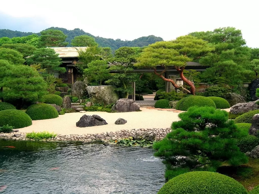 HÀNH TRÌNH KHÁM PHÁ VÙNG ĐẤT HUYỀN THOẠI: IZUMO – HAMADA – HIROSHIMA – KURASHIKI – TAMATSUKURI