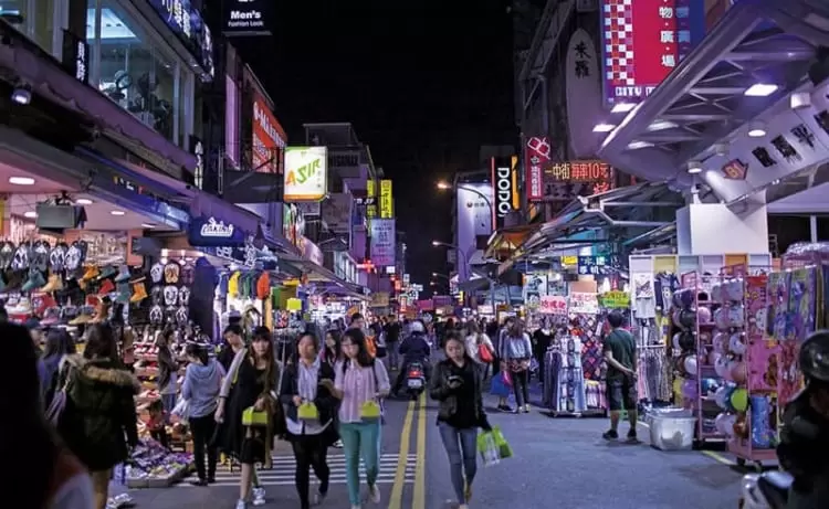 KHÁM PHÁ HÀN QUỐC SEOUL – NAMI – SKI RESORT – LOTTE WORLD
