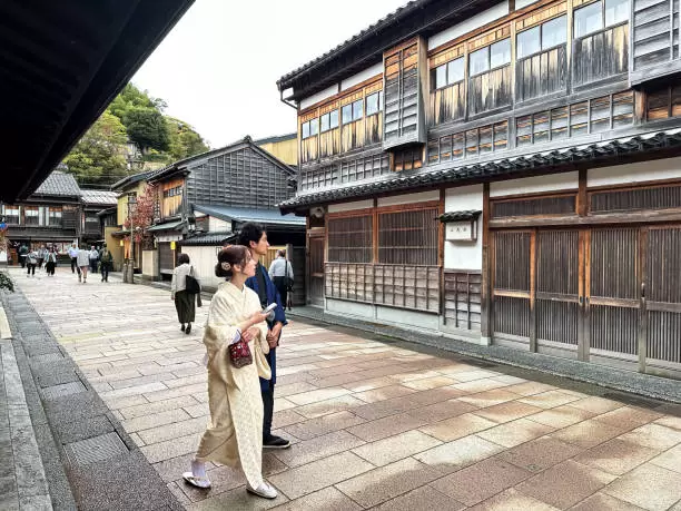 Khu phố cổ Khu phố cổ Higashi Chaya