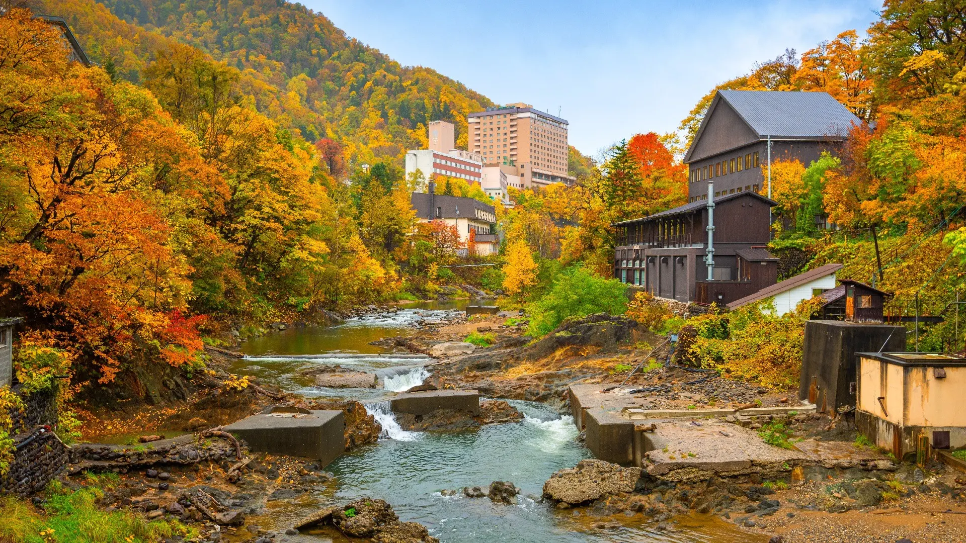 Top 15 khu suối nước nóng tại Hokkaido mà bạn nên trải nghiệm - Jozankei Onsen