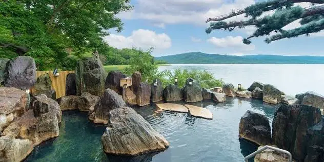 Top 15 khu suối nước nóng tại Hokkaido mà bạn nên trải nghiệm_Akan lake Onsen